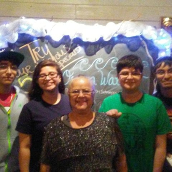 Meet your Posher, Linda - Picture 1 of 1